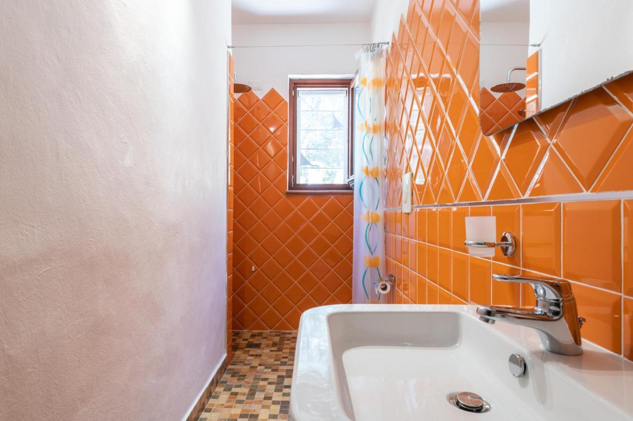 Damiano Holiday House Porto Columbu - Perd'E Sali Ngoại thất bức ảnh